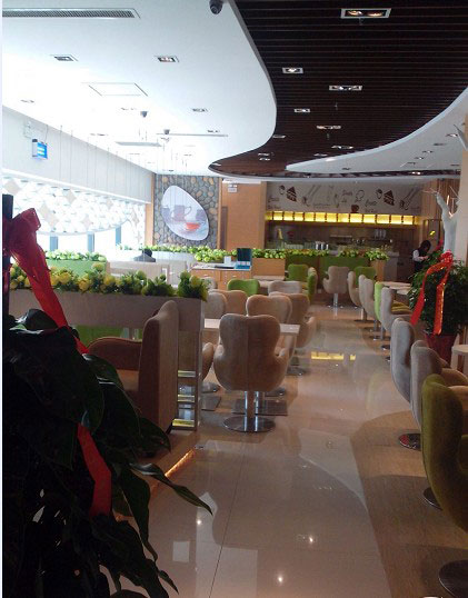 濟南萬達仙蹤林時尚餐廳裝修設(shè)計